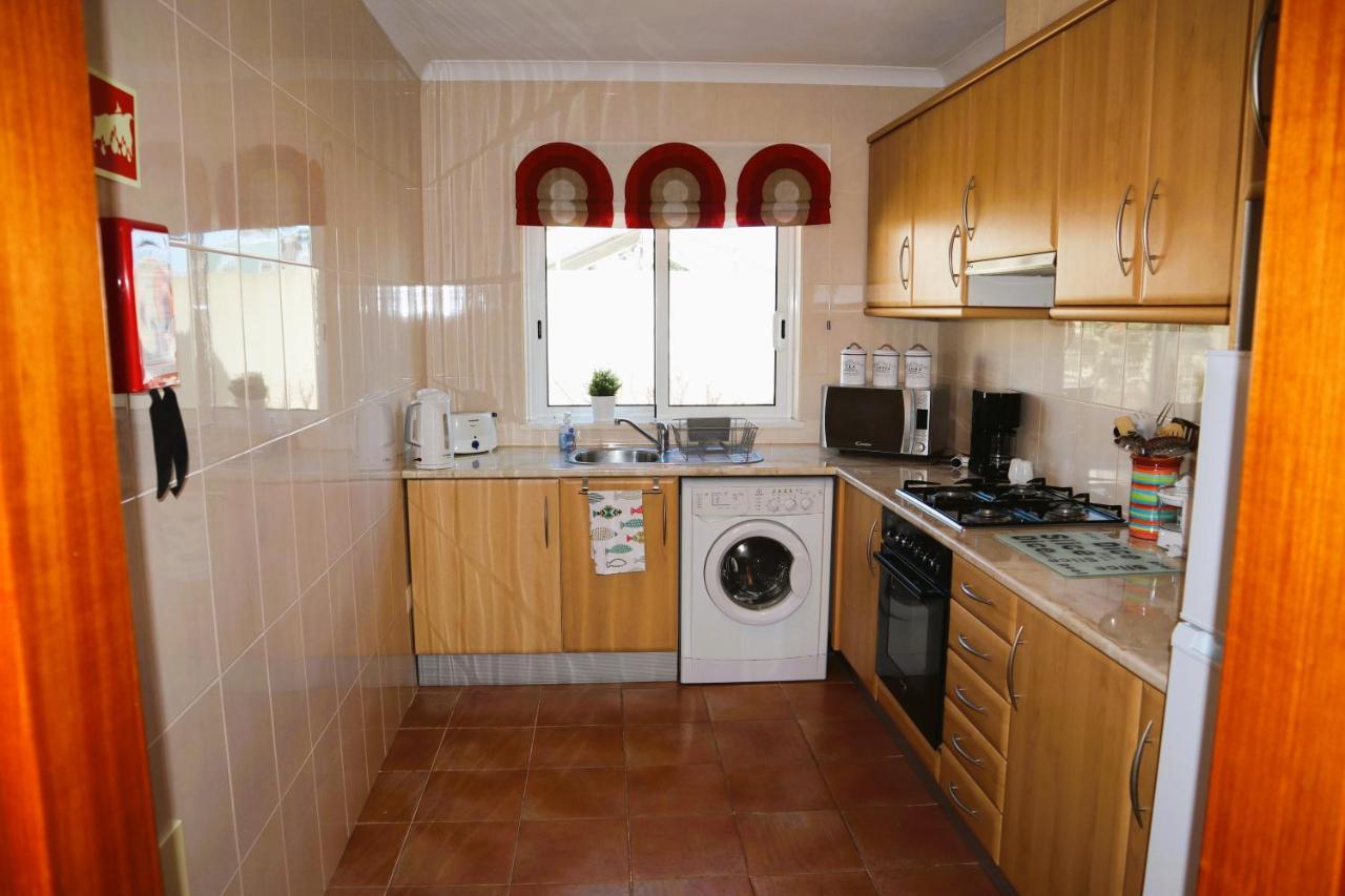Apartamento Nathalie a 100m da Praia (T2) Carvoeiro (Lagoa) Exterior foto